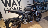 TRIUMPH TRIDENT 660 - BRIDABLE A2 - 7900 KMS - MAI 2023 - 1 ERE MAIN