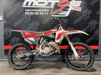 FANTIC MOTOR XX 125 BLACK EDITION 2024 – A PARTIR DE 114€/MOIS