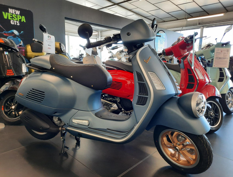 PIAGGIO VESPA GTV 310 OFFICINA 8