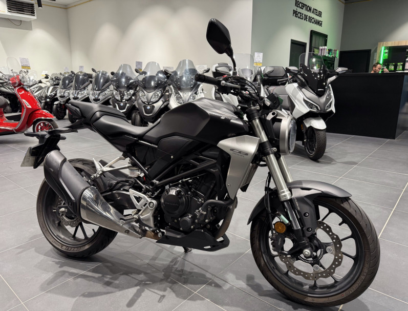 HONDA CB 300 R / CB300 R / CB300R / Garantie 