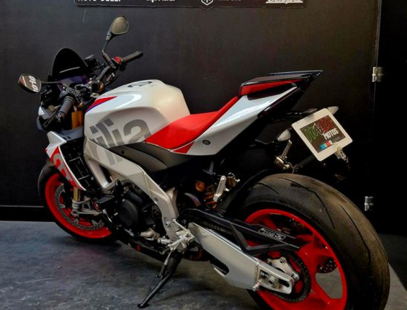 APRILIA TUONO 1100 V4 FACTORY