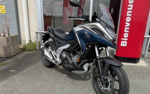 NC 750 X DCT BLEU MAT