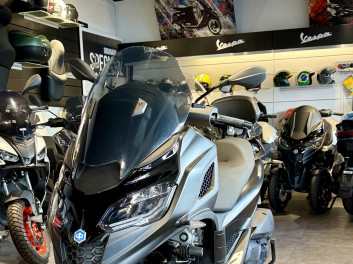 PIAGGIO MP3 310 HPE SPORT
