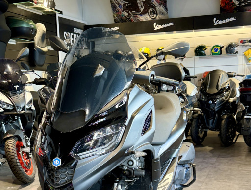 PIAGGIO MP3 310 HPE SPORT