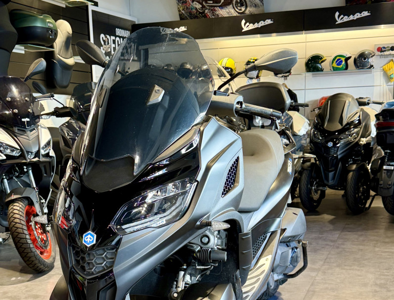 PIAGGIO MP3 310 HPE SPORT