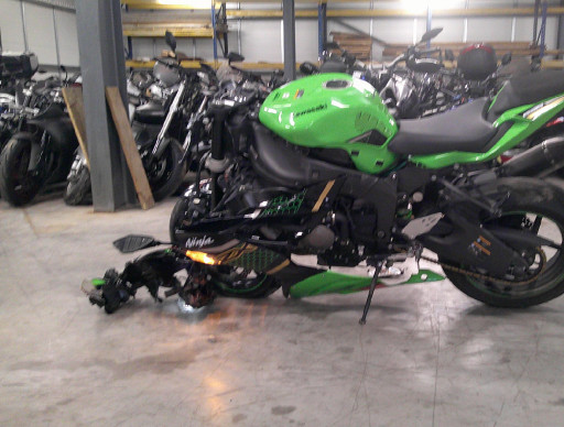 KAWASAKI ZX-6R ACCIDENTE RSV N°20693