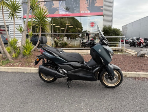 YAMAHA X-MAX 300 TECH MAX ABS