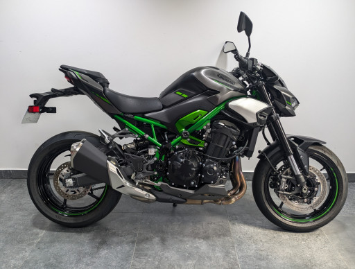 KAWASAKI Z 900