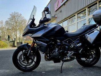 TRIUMPH TIGER 660