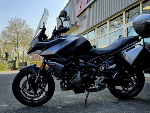 TRIUMPH TIGER 660