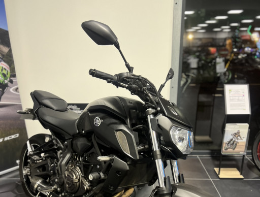 YAMAHA MT-07 (47.5CV)