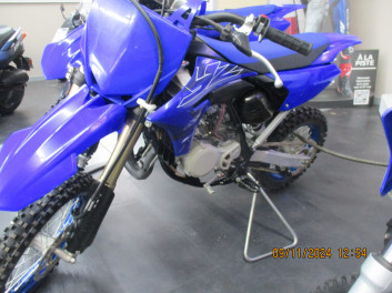 YAMAHA YZ65