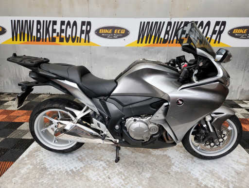 HONDA VFR 1200 F 2010 (62972)