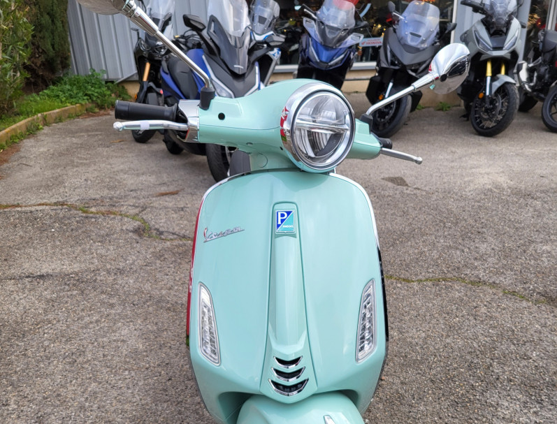 VESPA PRIMAVERA 50 VERDE