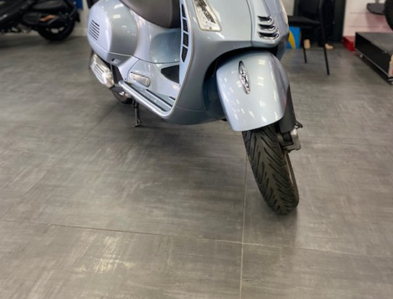 VESPA GTS 125IE SUPER