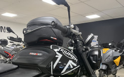 TRIUMPH TRIDENT 660