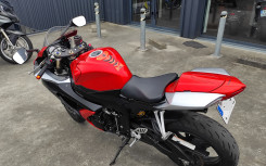 SUZUKI GSX-R 600