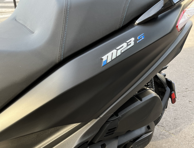 PIAGGIO MP3 400 RST SPORT