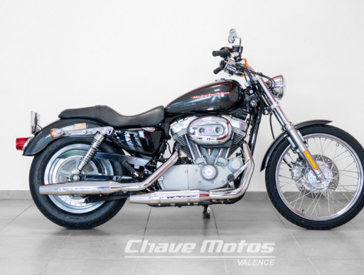 HARLEY DAVIDSON - SPORTSTER 883 CUSTOM METAL