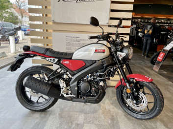 YAMAHA XSR 125