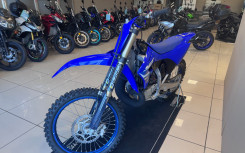YAMAHA YZ250