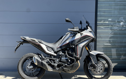 MOTO MORINI X-CAPE 650