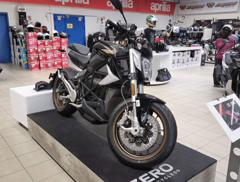 ZERO MOTORCYCLES SR/F ZF17.3 kWh