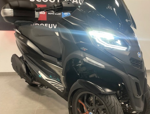 PIAGGIO MP3 530 HPE EXCLUSIVE