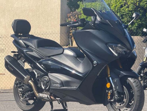 YAMAHA XP T-MAX 560 TECH MAX