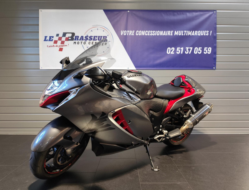 SUZUKI GSX-R 1340 HAYABUSA