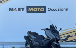 KYMCO AK 550