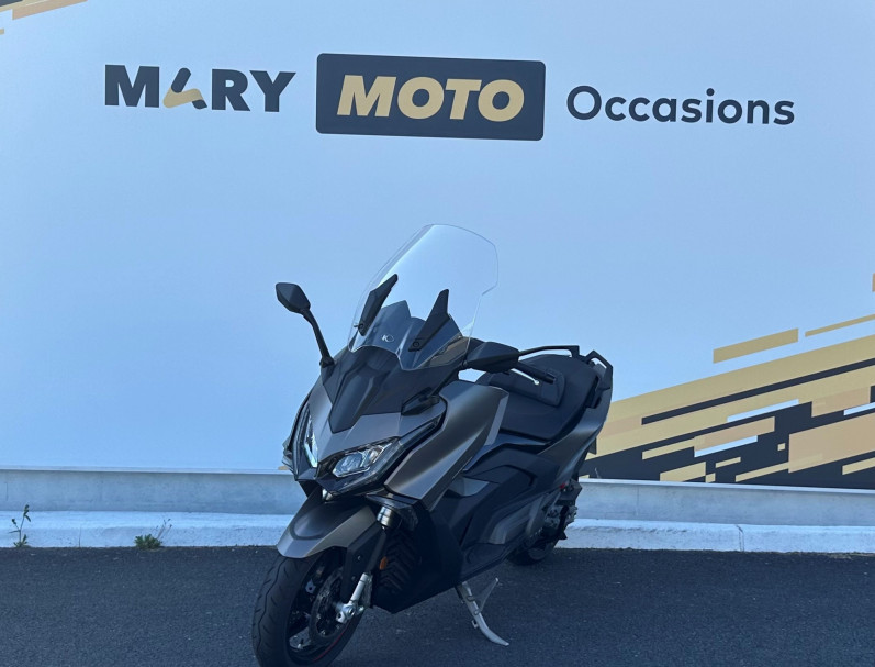 KYMCO AK 550
