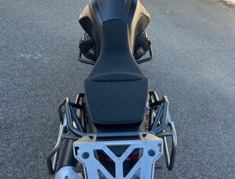 MOTO GUZZI V85 TT 850