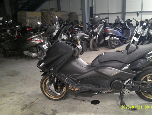 YAMAHA XP T-MAX 530 IRON MAX Accidentée RSV N°21566