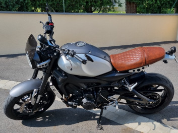 YAMAHA XSR 900 ABS