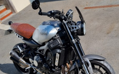 YAMAHA XSR 900 ABS