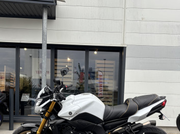 YAMAHA FZ8 N