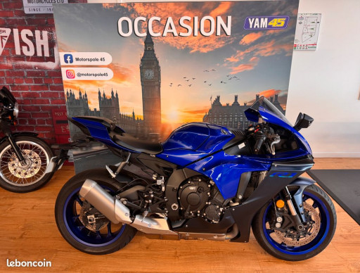YAMAHA YZF 1000 R1