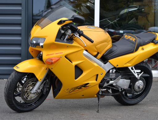 HONDA VFR 800 FI  --  71.000 KMS  --  1999