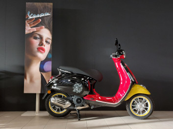VESPA PRIMAVERA 50 Edition Disney Mickey Mouse