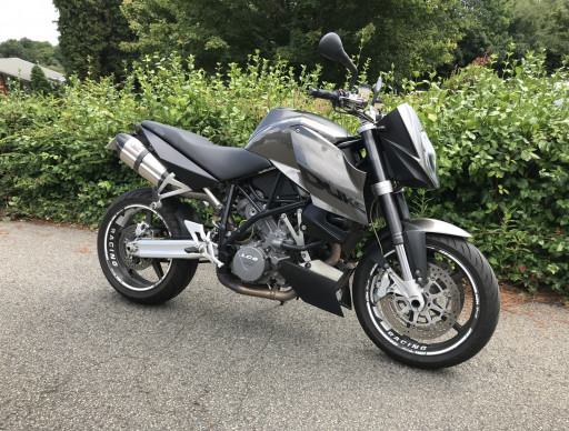 KTM 990 SUPER DUKE