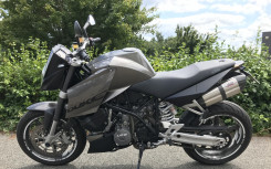 KTM 990 SUPER DUKE