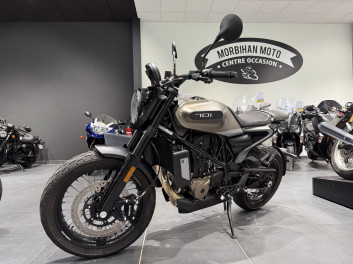 HUSQVARNA SVARTPILEN 701 / Garantie 