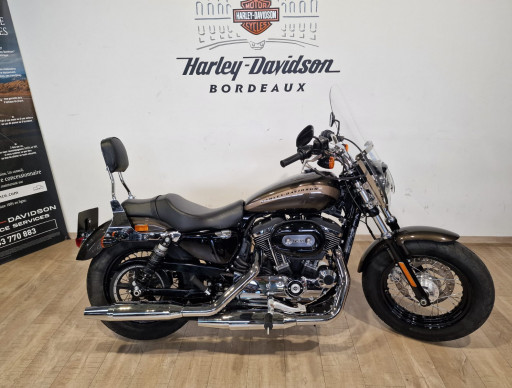 HARLEY-DAVIDSON SPORTSTER CUSTOM 1200