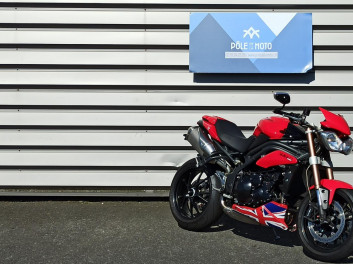 TRIUMPH SPEED TRIPLE 1050