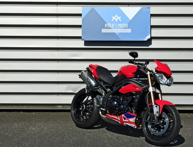 TRIUMPH SPEED TRIPLE 1050