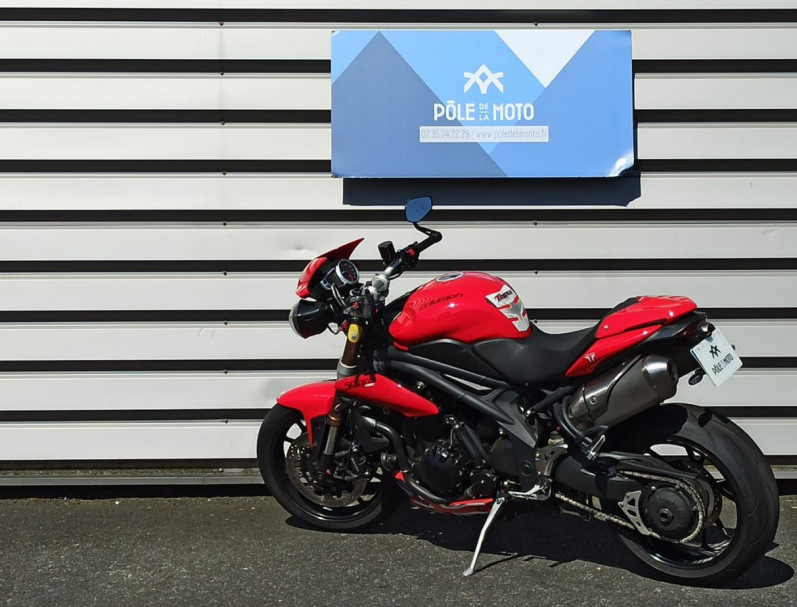 TRIUMPH SPEED TRIPLE 1050