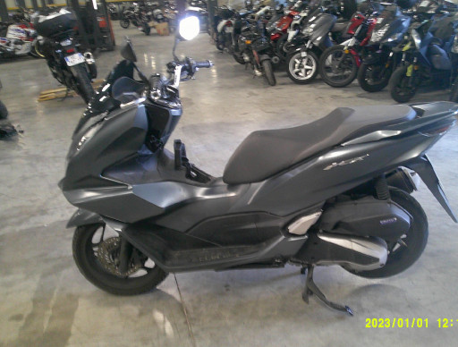 HONDA PCX 125 ACCIDENTE RSV N°22072