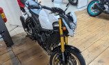 YAMAHA FZ8