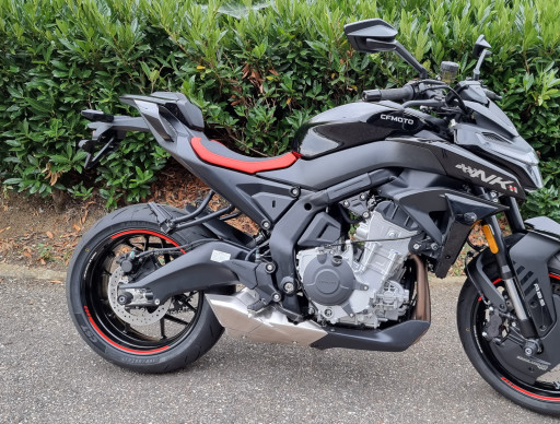 CF MOTO 675 NK MOTORS 54